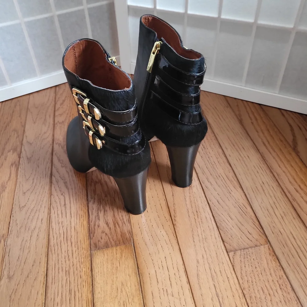 Louise Et Cie Black Leather Ankle Boots NWOT Sz 10 - Picture 2 of 13